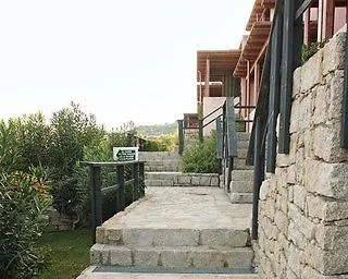 Porto Laconia Residence Cannigione 3*,