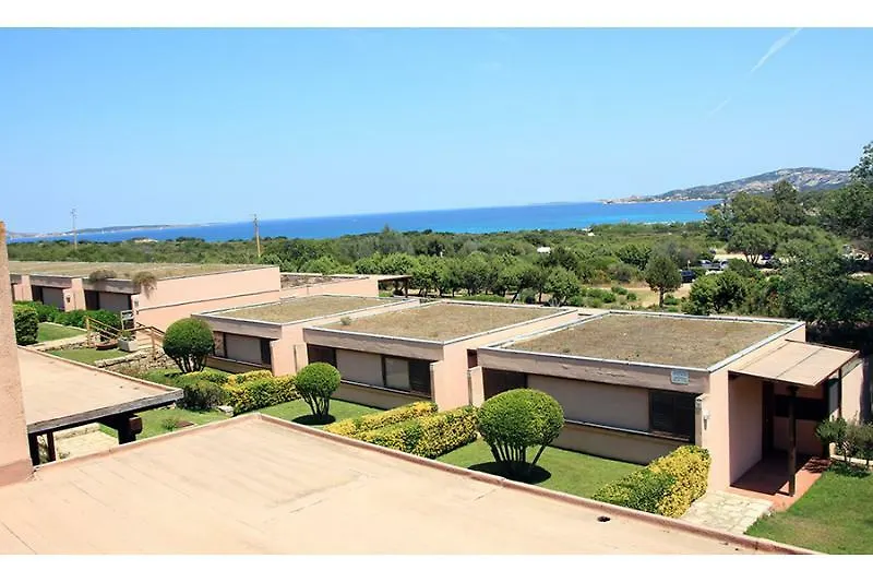Porto Laconia Residence Cannigione 3*,