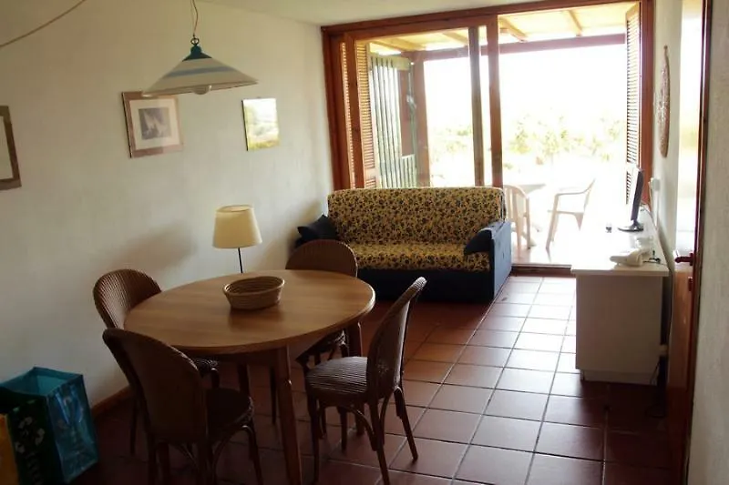 Porto Laconia Residence Cannigione