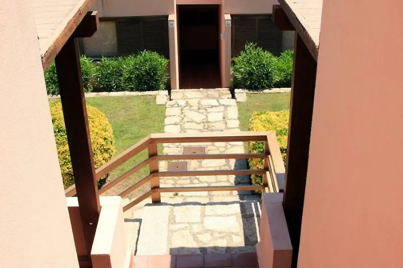 Porto Laconia Residence Cannigione