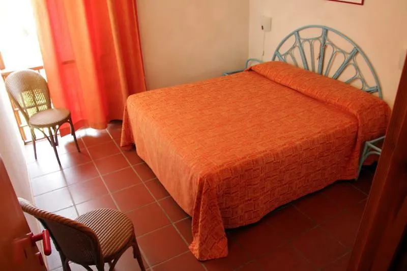 *** Hotel Porto Laconia Residence Cannigione Italia