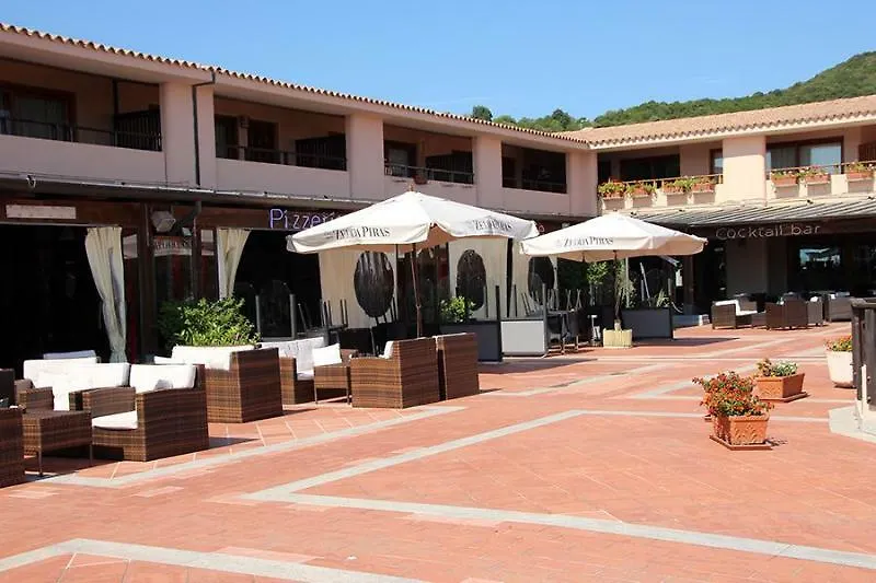 Porto Laconia Residence Cannigione 3*,  Italia